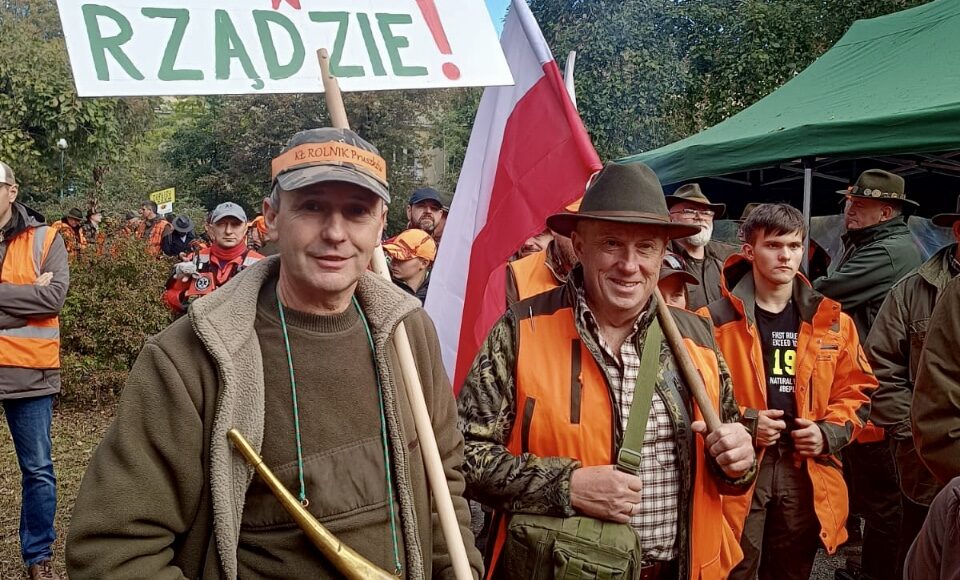 protest myśliwych pod ministerstwem środowiska